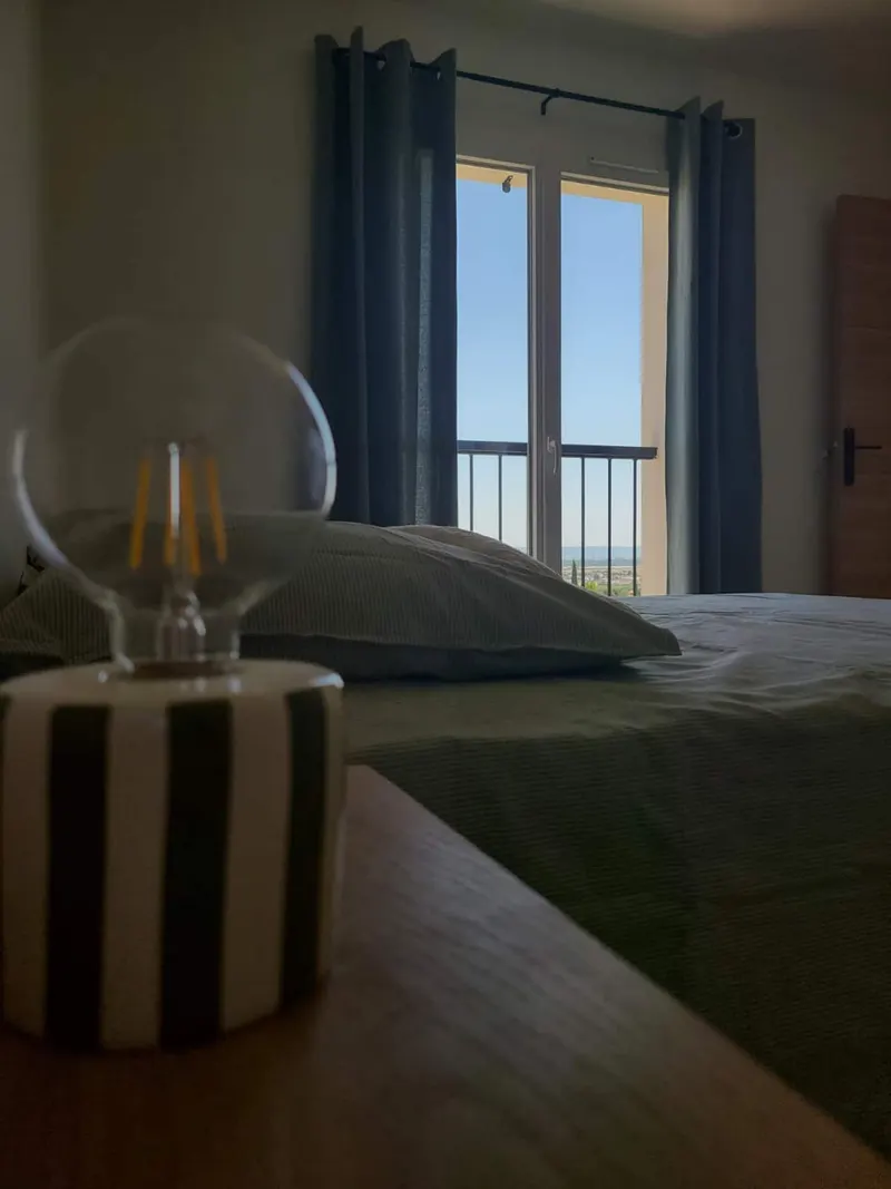 Chambre avec vue sur la plaine